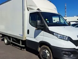 Utilisé 2021 Iveco Daily | 38 280 € (Prix assez cher)
