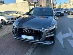 Gris Utilisé 2018 Audi Q8 S-Line SUV | 44 500 €