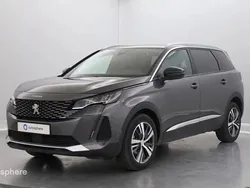 Gris Utilisé 2023 Peugeot 5008 Allure Monospace | 28 499 € (Prix juste)