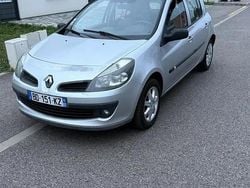Utilisé 2007 Renault Clio II Berline | 1 499 € (Bon prix)