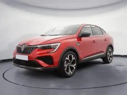 Rouge Utilisé 2025 Renault Arkana Techno SUV | 28 990 € (Prix cher)