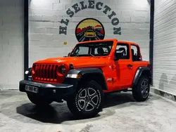 Orange Utilisé 2018 Jeep Wrangler Sport SUV | 54 990 €