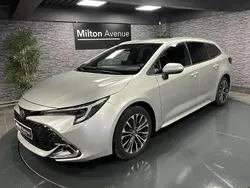 Gris Utilisé 2023 Toyota Corolla Design Break | 26 990 € (Prix juste)