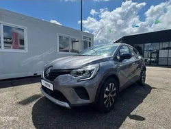 Gris Nouvelle 2024 Renault Captur Evolution SUV | 18 999 € (Super prix)