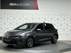 Utilisé 2024 Toyota Corolla Design Berline | 27 900 € (Prix juste)