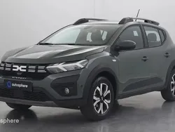 Vert Utilisé 2024 Dacia Sandero Expression Citadine | 16 299 € (Prix juste)