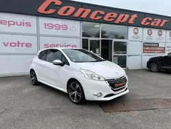 Blanc Utilisé 2013 Peugeot 208 GTi Citadine | 9 990 € (Prix juste)