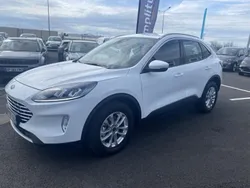 Blanc Utilisé 2023 Ford Kuga Viva SUV | 29 899 € (Prix juste)