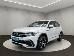 Blanc Utilisé 2021 VW Tiguan R-line SUV | 38 200 € (Prix assez cher)