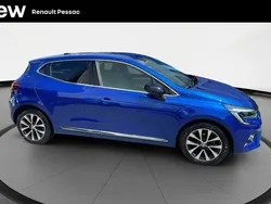 Bleu Utilisé 2022 Renault Clio V Techno Citadine | 14 990 € (Prix juste)