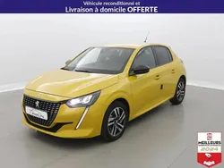 Jaune Utilisé 2022 Peugeot 208 Allure Citadine | 16 900 € (Prix assez cher)