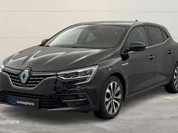Noir Utilisé 2022 Renault Mégane IV Techno Berline | 20 299 € (Prix juste)