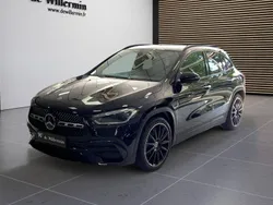 Noir Utilisé 2023 Mercedes GLA220 SUV | 47 990 € (Prix juste)