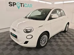 Blanc Utilisé 2022 Fiat 500e Action Citadine | 12 990 € (Prix juste)
