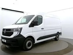 Blanc Nouvelle 2024 Renault Master Van | 34 990 € (Bon prix)
