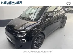 Onyx black pastel Utilisé 2022 Fiat 500e Berline | 17 500 € (Prix juste)