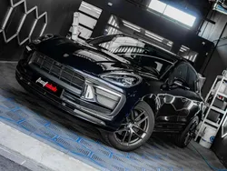 Noir Utilisé 2022 Porsche Macan Turbo SUV | 65 990 € (Prix juste)