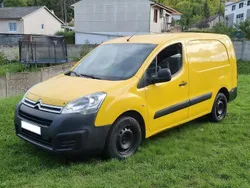 Jaune Utilisé 2017 Citroën Berlingo Business Class Monospace | 8 490 € (Super prix)