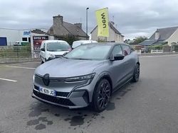 Gris schiste satin / toit noir etoile Occasion 2025 Renault Mégane Berline | 36 890 €