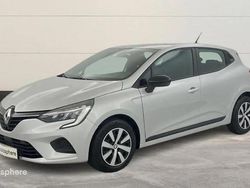 Gris Utilisé 2023 Renault Clio V Evolution Berline | 13 799 € (Bon prix)