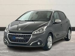 Gris Utilisé 2019 Peugeot 208 Signature Sky Citadine | 10 299 € (Prix juste)