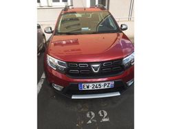Rouge rouge feu metal Utilisé 2018 Dacia Sandero Prestige Citadine | 11 000 €