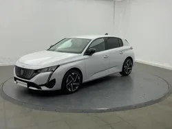Blanc Utilisé 2024 Peugeot 308 Allure Berline | 25 400 € (Prix juste)
