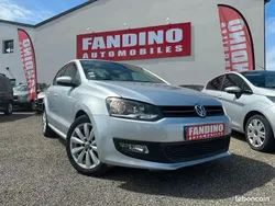 Gris Utilisé 2010 VW Polo Citadine | 9 990 € (Prix assez cher)