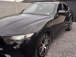 Utilisé 2017 Maserati Levante SUV | 31 990 € (Prix assez cher)
