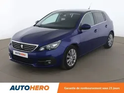 Bleu Utilisé 2017 Peugeot 308 Allure Berline | 8 990 € (Prix juste)