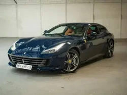 Bleu Utilisé 2017 Ferrari GTC4Lusso Coupé | 214 900 € (Prix juste)