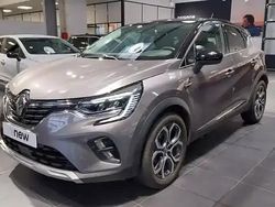 Gris kng noir gne Occasion 2021 Renault Captur SUV | 17 890 €