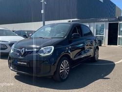 Noir Utilisé 2022 Renault Twingo Intens Citadine | 12 499 € (Prix juste)