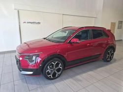 Rouge Occasion 2023 Kia Niro Premium SUV | 26 899 € (Prix juste)