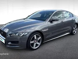 Gris Utilisé 2018 Jaguar XE R-Sport Berline | 19 432 € (Prix juste)
