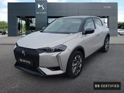 Cristal pearl (n) toit noir Utilisé 2024 DS Automobiles DS3 SUV | 24 999 € (Prix juste)
