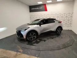 Gris Utilisé 2024 Toyota C-HR SUV | 32 990 € (Prix assez cher)