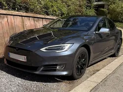 Gris Utilisé 2018 Tesla Model S Berline | 20 000 € (Super prix)