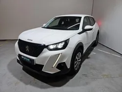 Blanc Utilisé 2020 Peugeot 2008 Active SUV | 12 990 € (Prix juste)