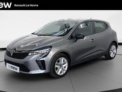 Gris Utilisé 2024 Renault Clio V Evolution Citadine | 15 990 € (Prix juste)