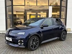 Bleu nocturne / toit noir étoilé Occasion 2025 Renault 5 E-Tech Berline | 31 290 € (Prix juste)