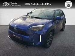 Bleu kyanite (m) Utilisé 2022 Toyota Yaris Hybrid Design SUV | 20 880 € (Prix juste)