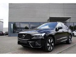 Noir Utilisé 2024 Volvo XC60 Plus SUV | 46 590 € (Super prix)