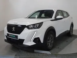 Blanc Utilisé 2021 Peugeot 2008 Business-Line SUV | 15 990 € (Prix juste)
