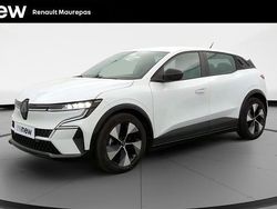 Blanc Utilisé 2023 Renault Mégane Equilibre Berline | 18 190 € (Prix juste)