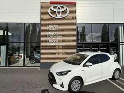 Utilisé 2021 Toyota Yaris Hybrid Business Edition Berline | 16 480 € (Bon prix)