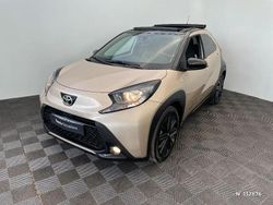 Beige Utilisé 2024 Toyota Aygo X Design SUV | 15 490 €