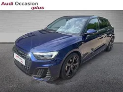Bleu navarre métallisé Utilisé 2024 Audi A1 Sportback S-Line Citadine | 28 990 € (Prix assez cher)