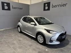 Gris Utilisé 2023 Toyota Yaris Berline | 15 980 €