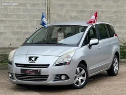Gris Utilisé 2013 Peugeot 5008 Monospace | 4 990 €